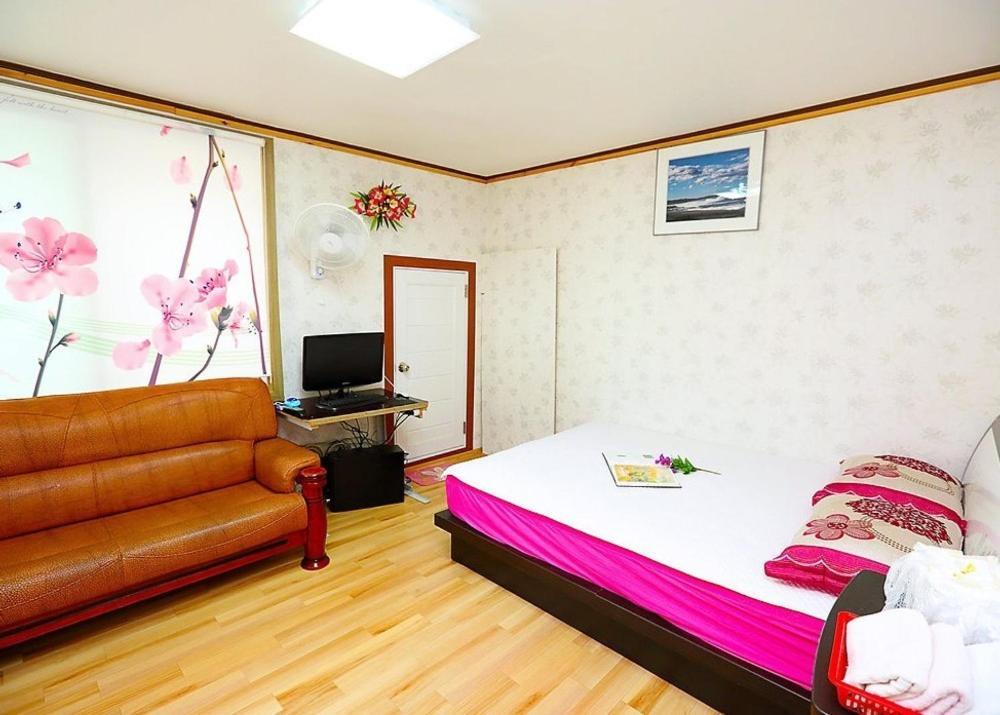 Osakae Anteo Mulraebang-A Pension Yangyang Habitación foto